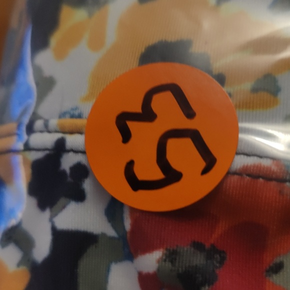 🔶Dolphin-Hem Swim Short - Picture 3 of 4